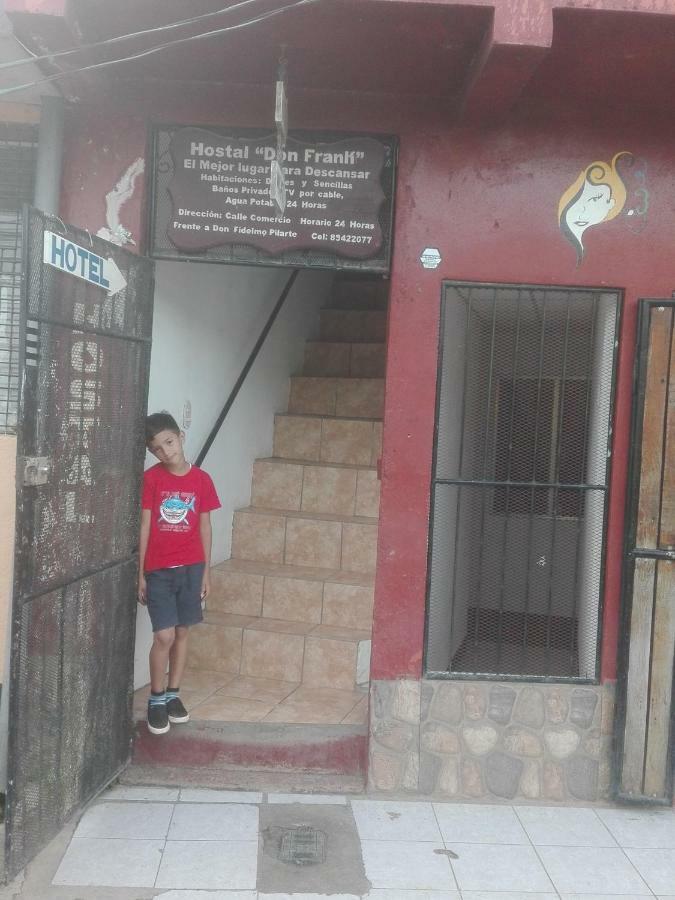 Hostal Don Frank San Carlos Esterno foto